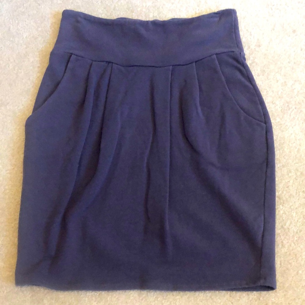 Vintage UB skirt 🍎 Free with purchase!